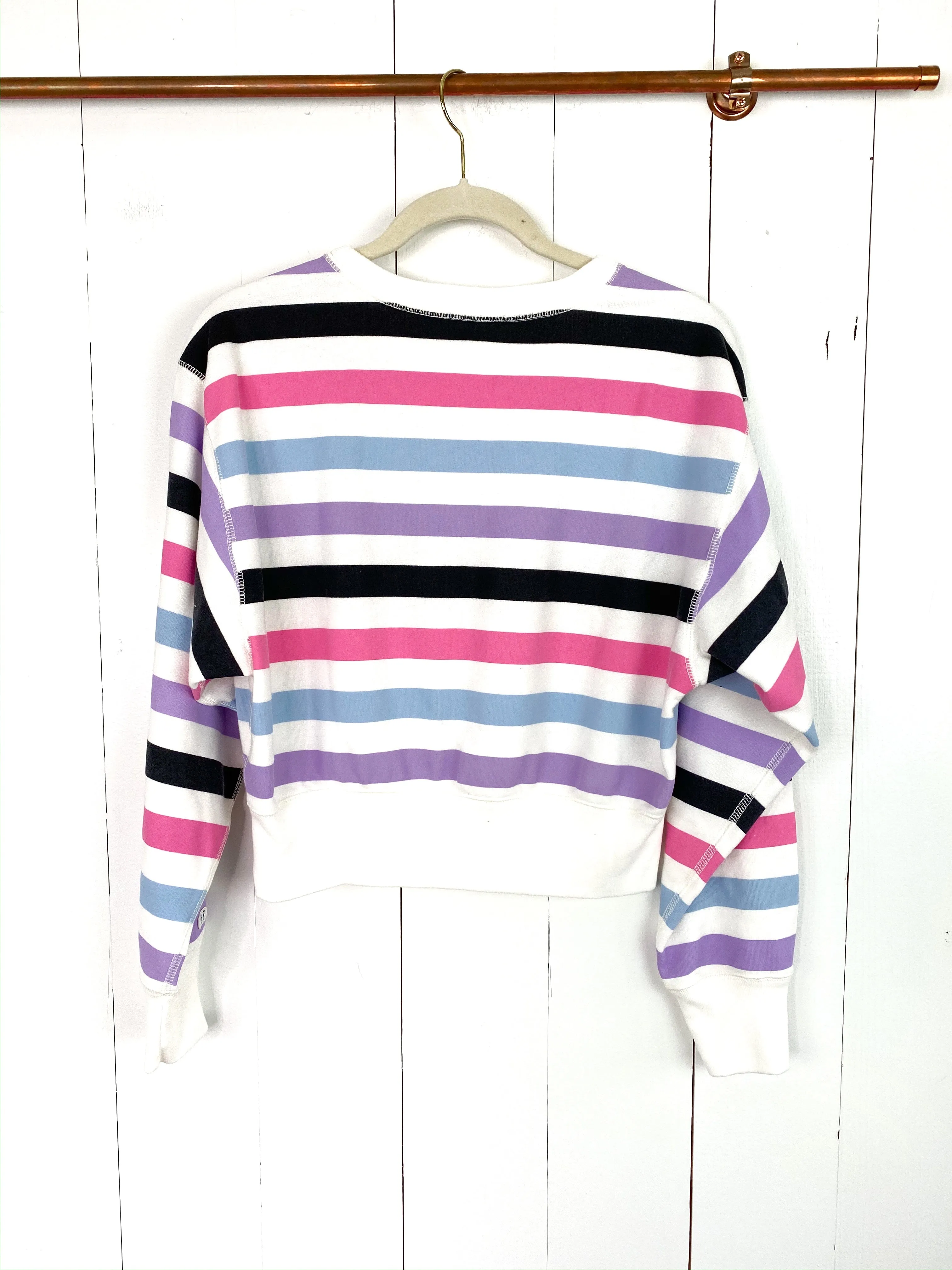 Abercrombie & Fitch Crop Pullover NWT Small