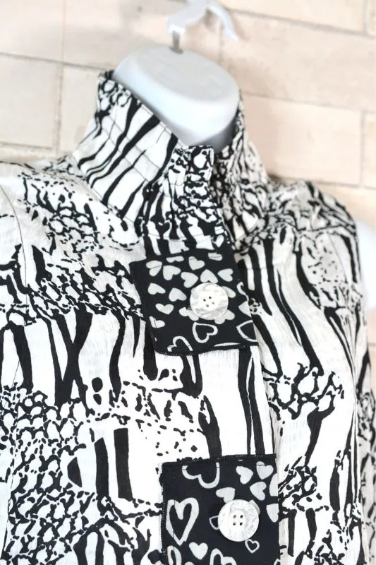 Adore  Heart Patch Sleeveless Tunic Blouse - Black White