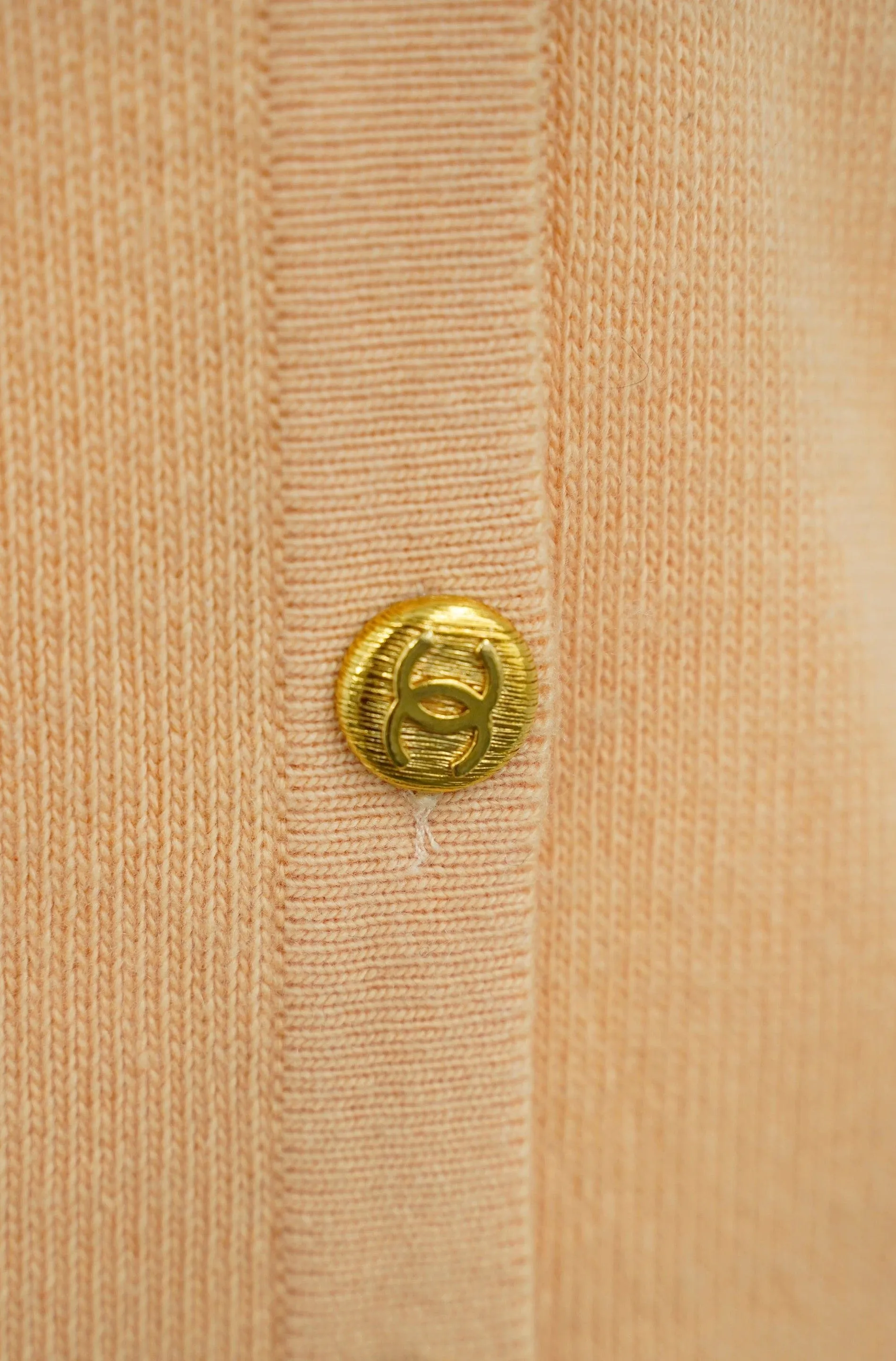 chanel pastel orange cashmere cardigan AWL4501