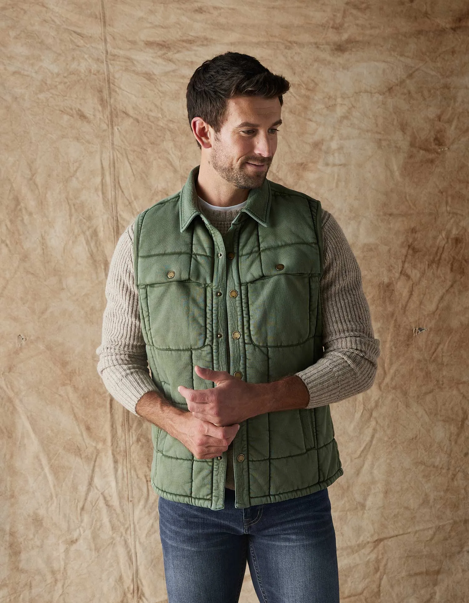 Jackie Premium Fleece Lodge Vest in Laurel Green