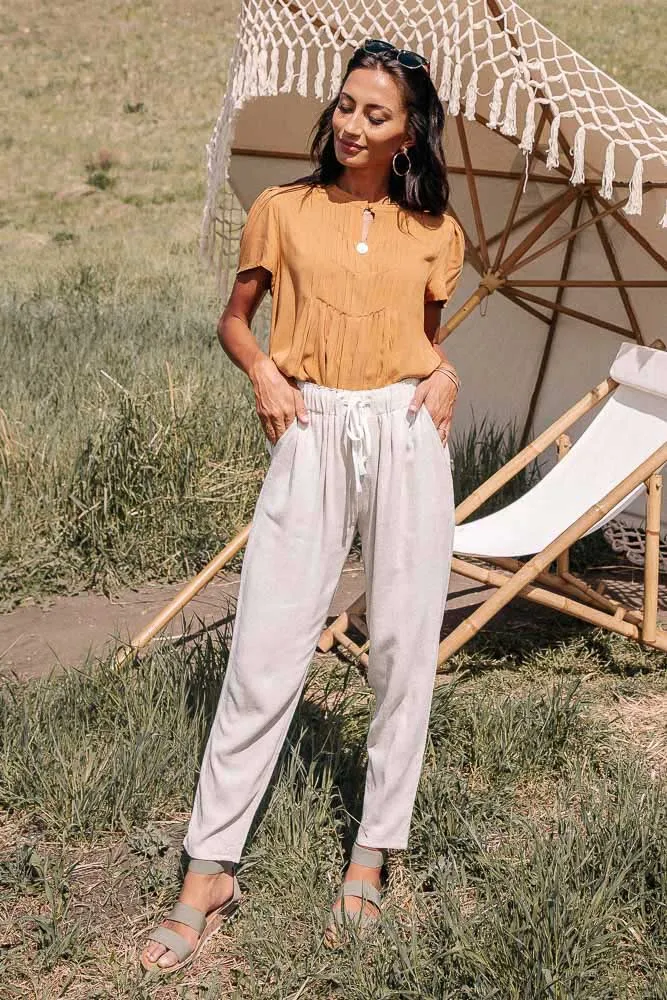 Linen Joggers in Oatmeal