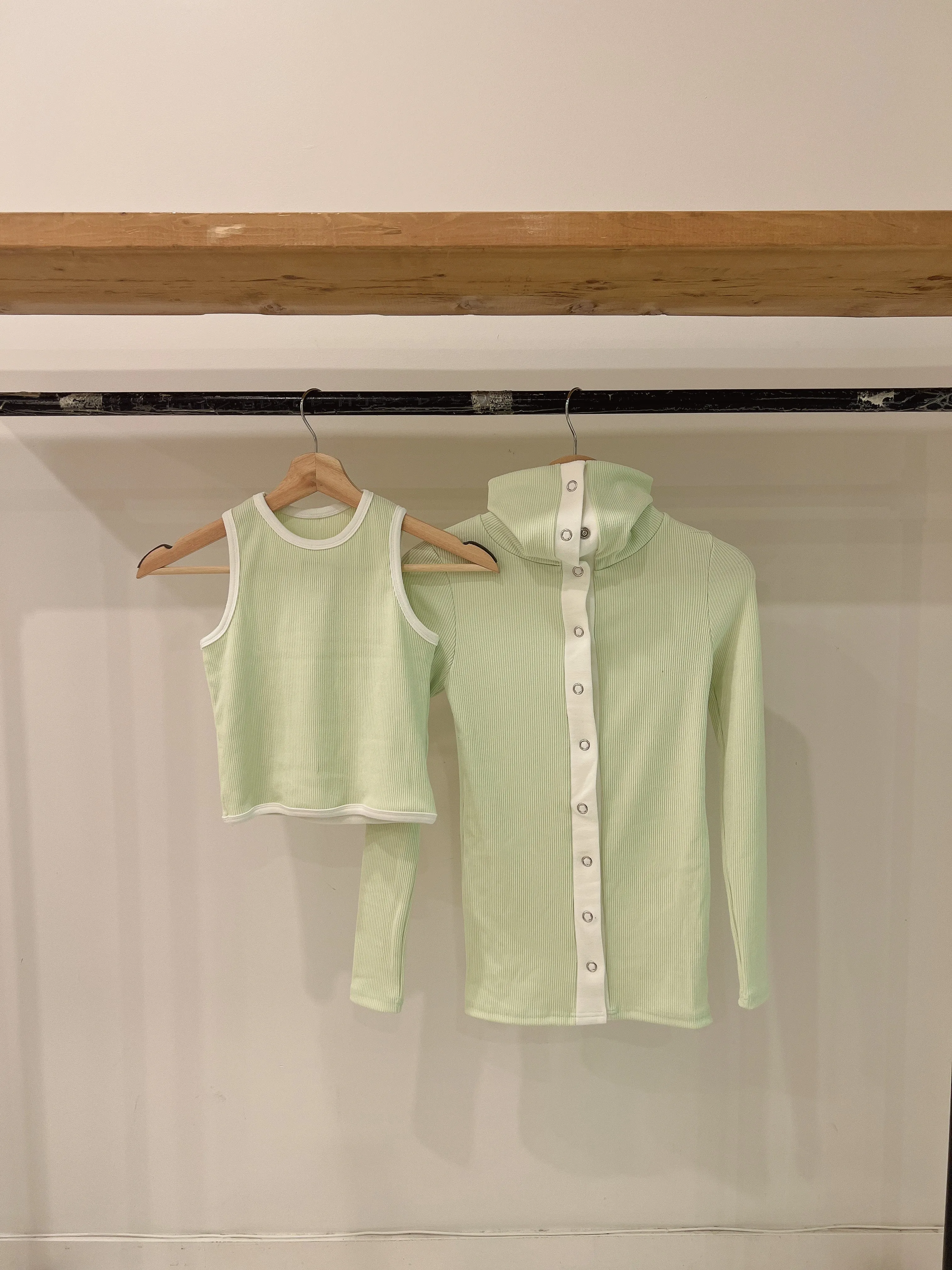 MELON Ribbed tank   cardi set