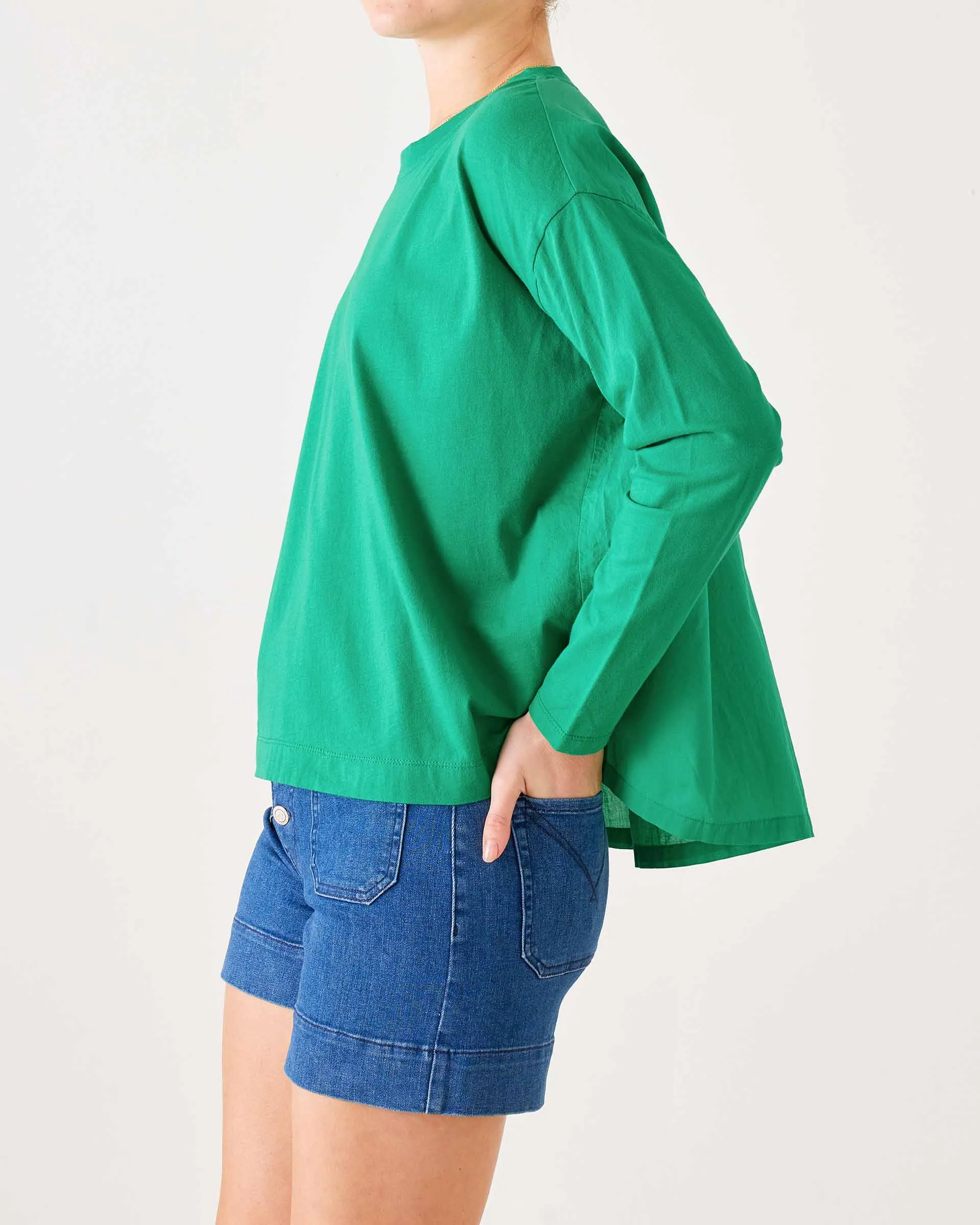 Moderne Crewneck Tee