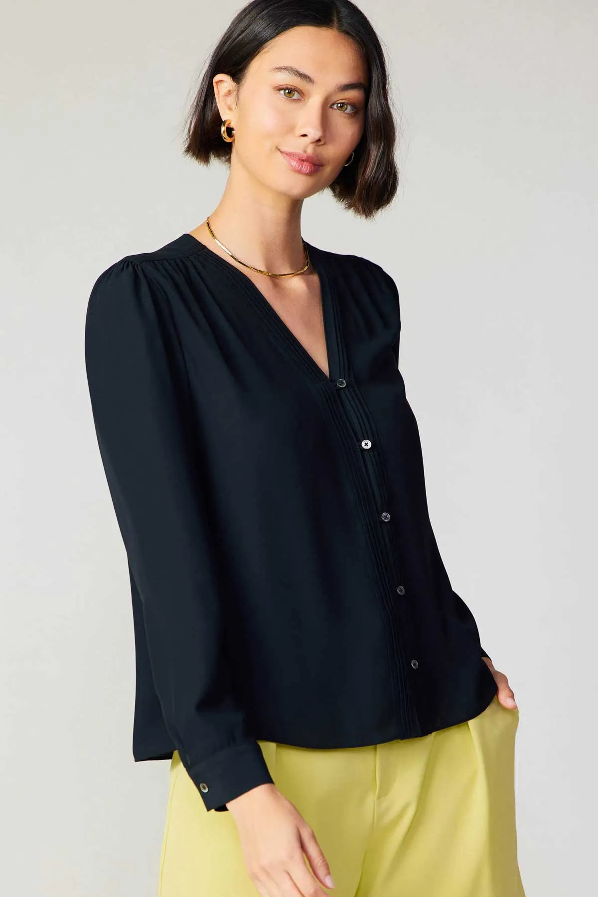 Pleat Detail Buttondown Shirt