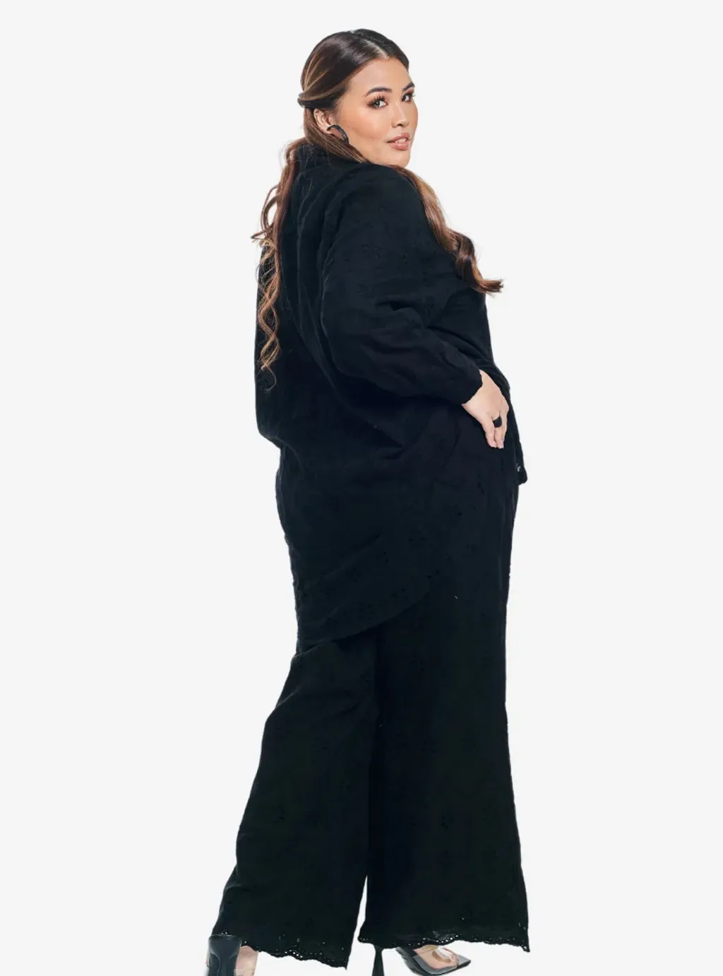 Setelan Tun Hamizah Eyelet Trousers Set