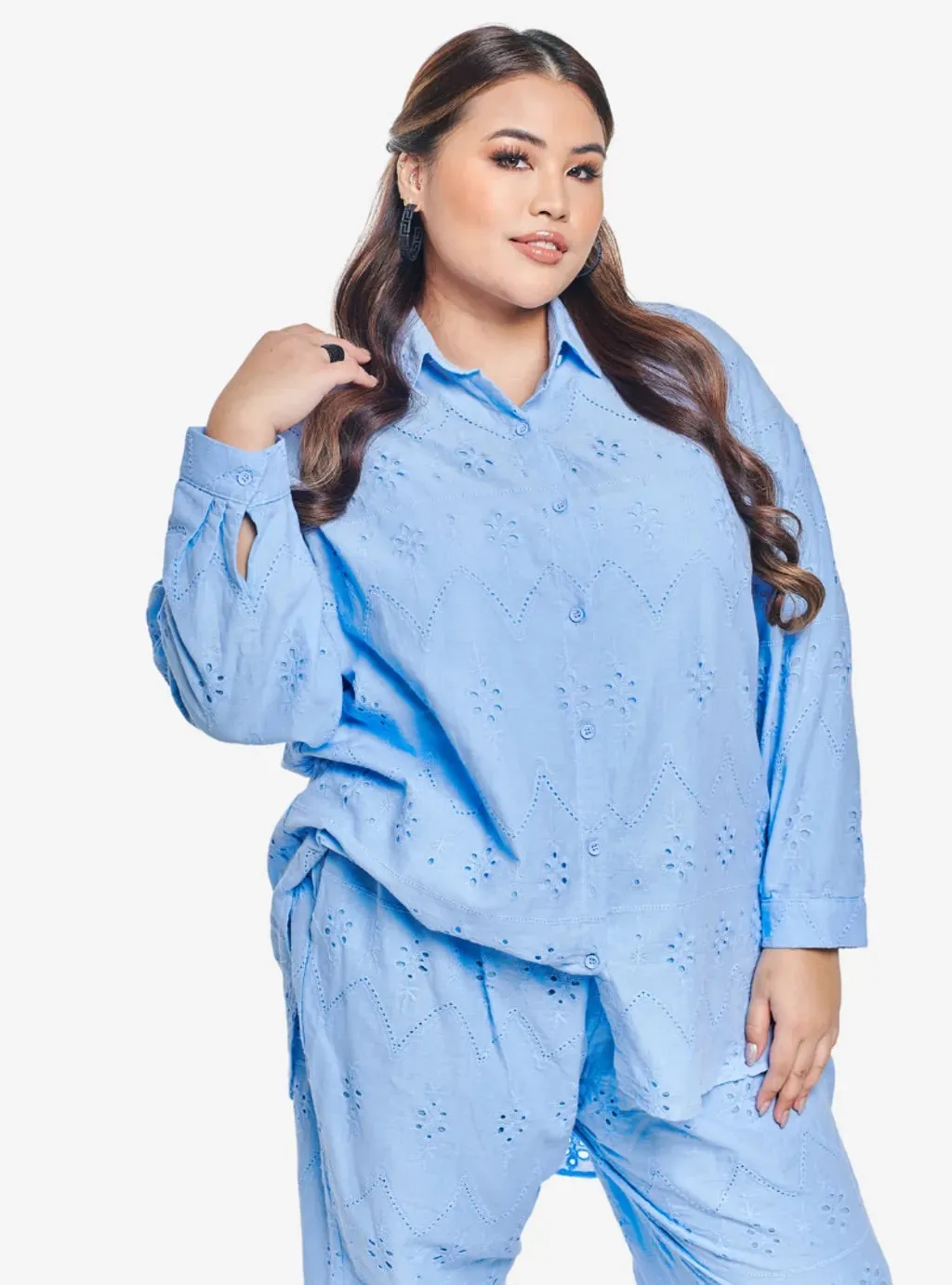 Setelan Tun Hamizah Eyelet Trousers Set