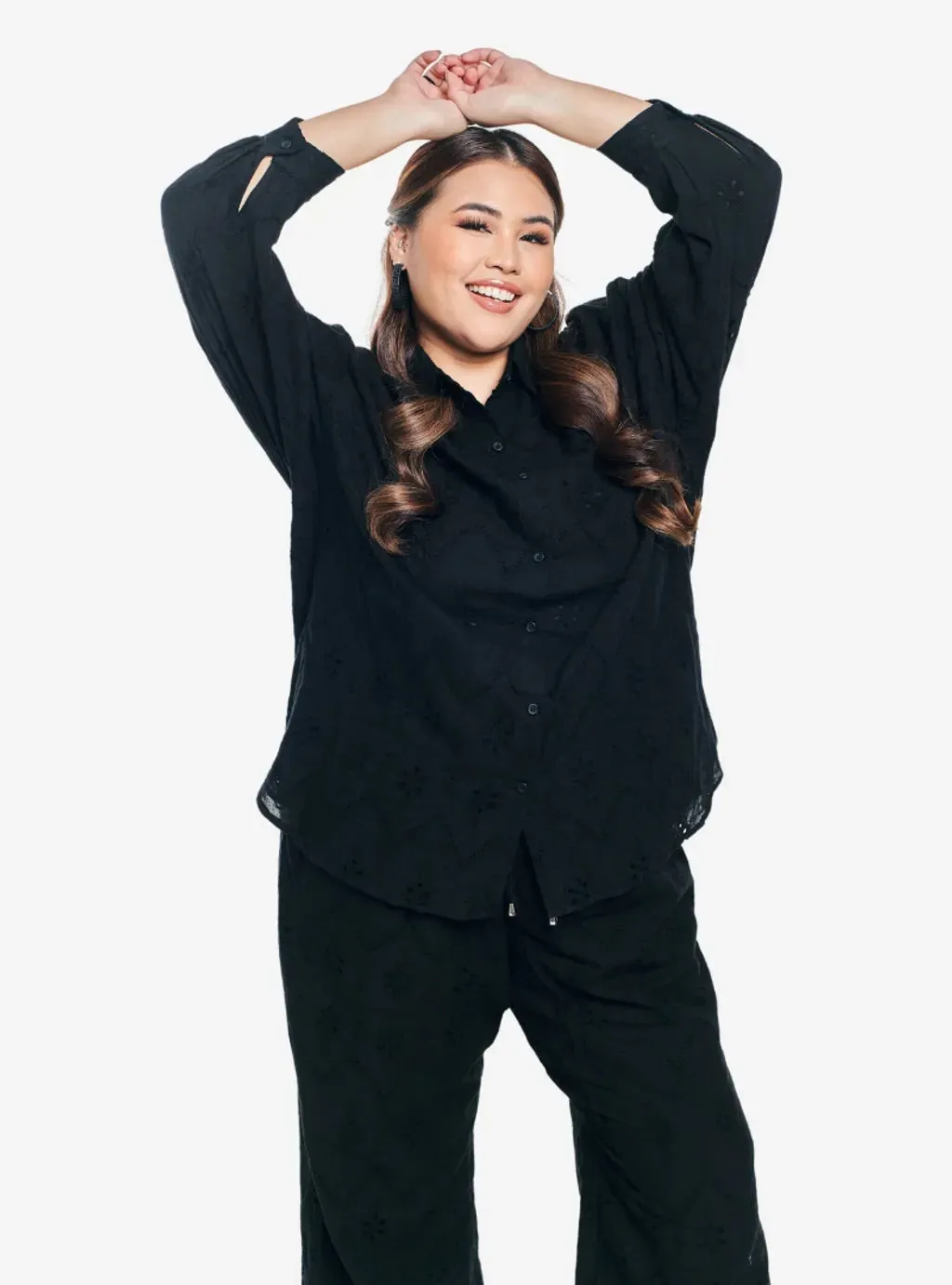 Setelan Tun Hamizah Eyelet Trousers Set