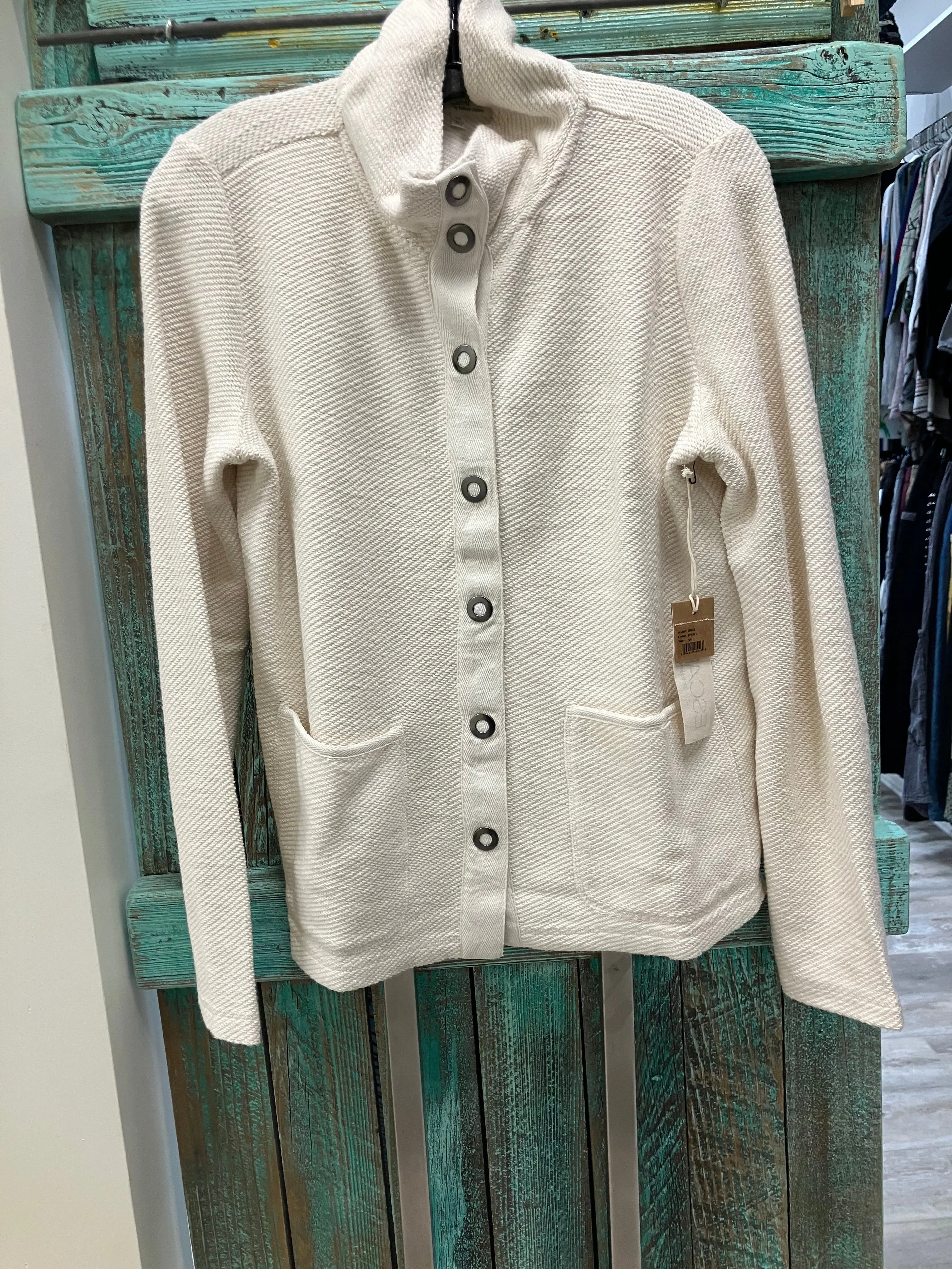 Snappy Jacket in Ivory by Escape