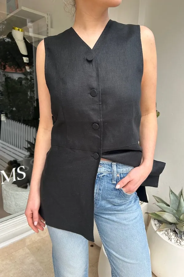 Theo Vest Black