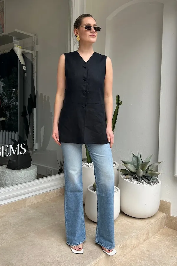 Theo Vest Black