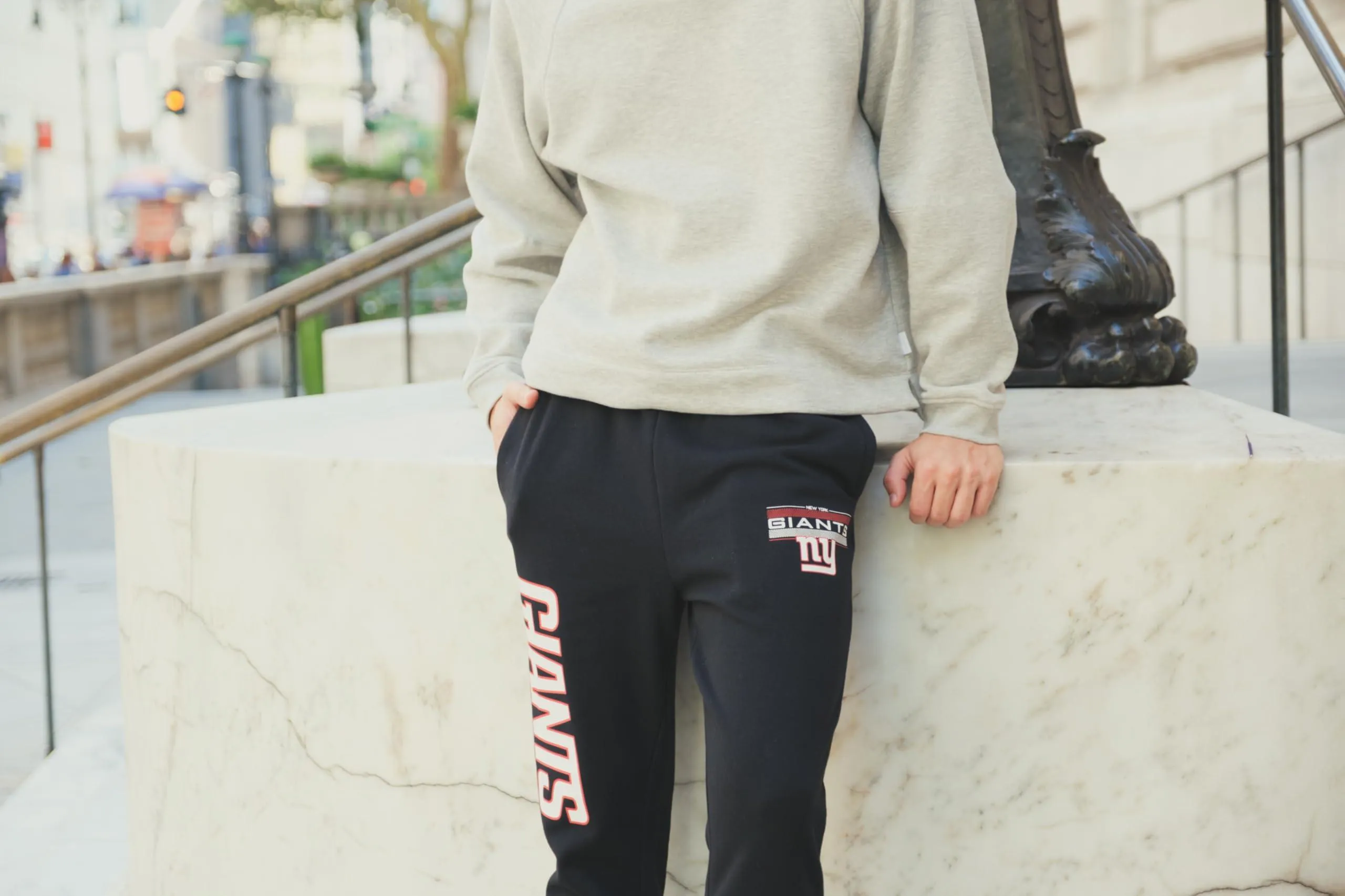Ultra Game NFL Official Adults Super Soft Game Day Jogger Sweatpants - Unisex, Seattle Seahawks, Black|Seattle Seahawks