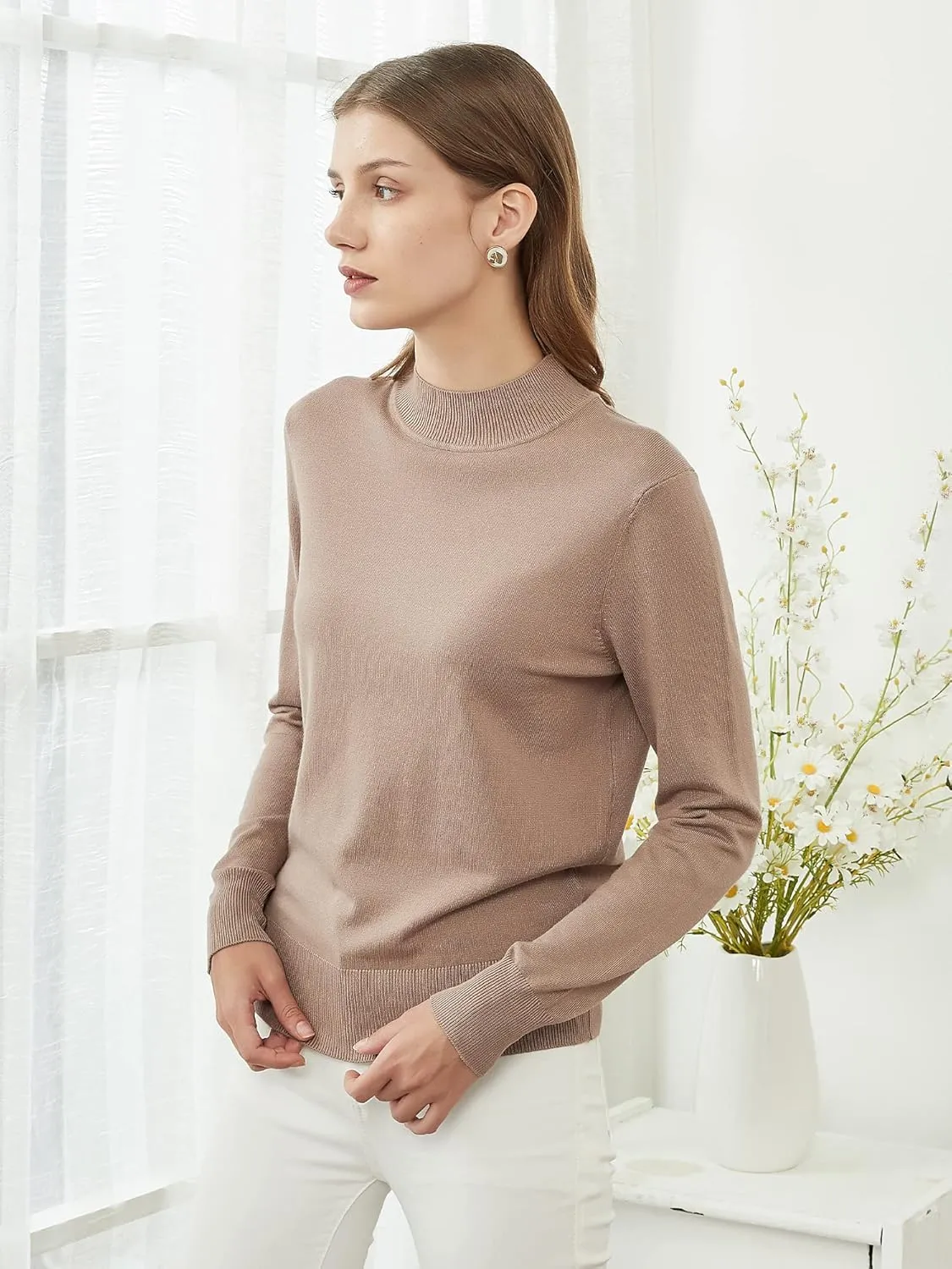 Womens Mockneck Sweater Lightweight Long Sleeve Sweater for Fall Winter Casual Pullover Knit Jumper Tops